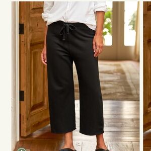 Frank & Eileen Black Catherine  Cropped Sweatpants
